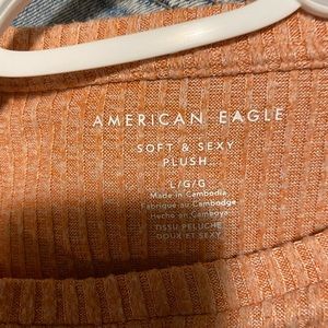 Long sleeved coral t-shirt